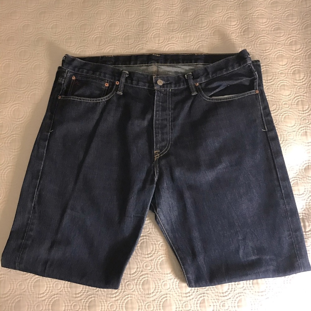 Slightly used men’s Polo jeans. Great condition!!